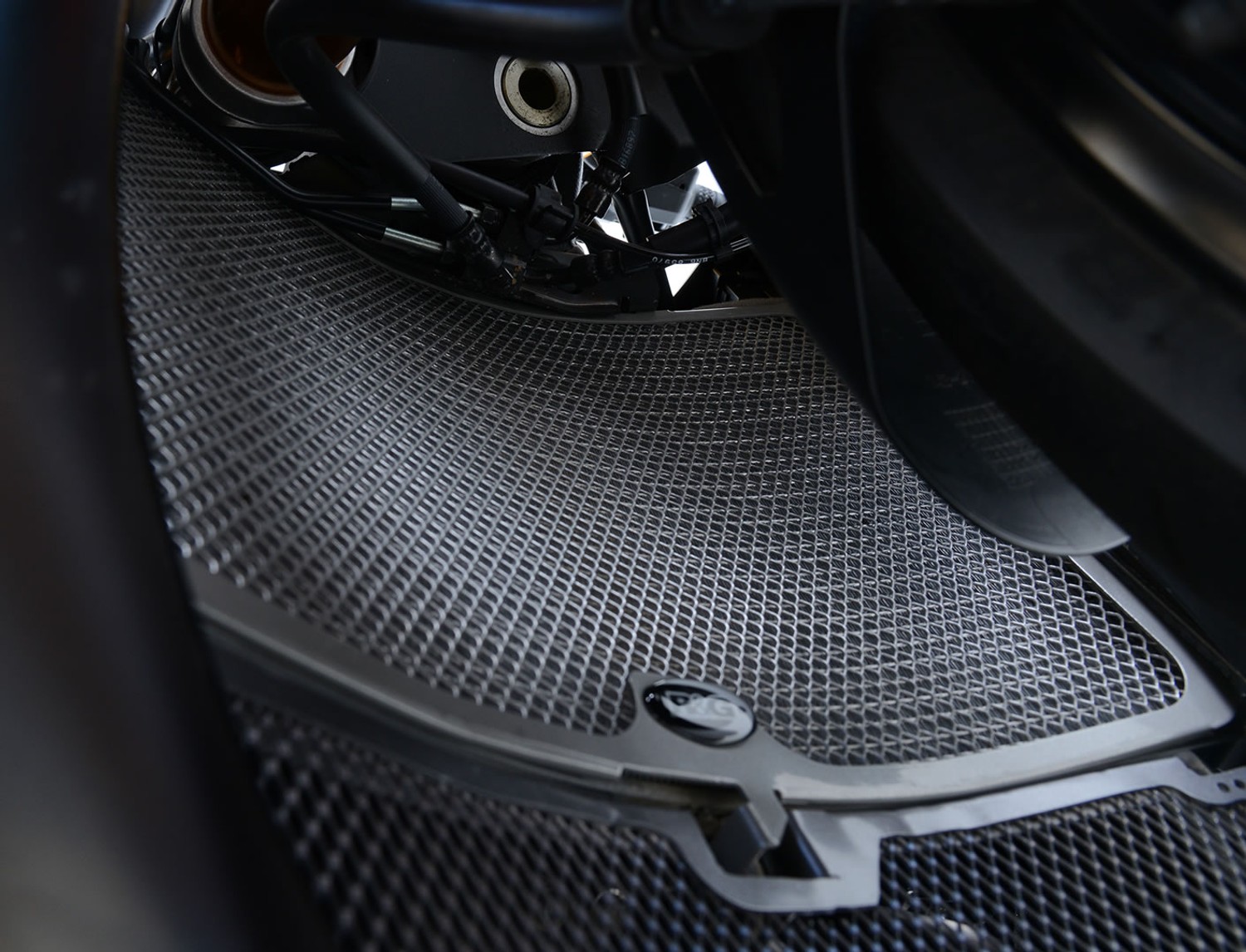 R&G Racing Radiator Guard for the Yamaha YZF-R6 '17-'22 R&G Racing Radiator Guard for the Yamaha YZF-R6 '17-'22